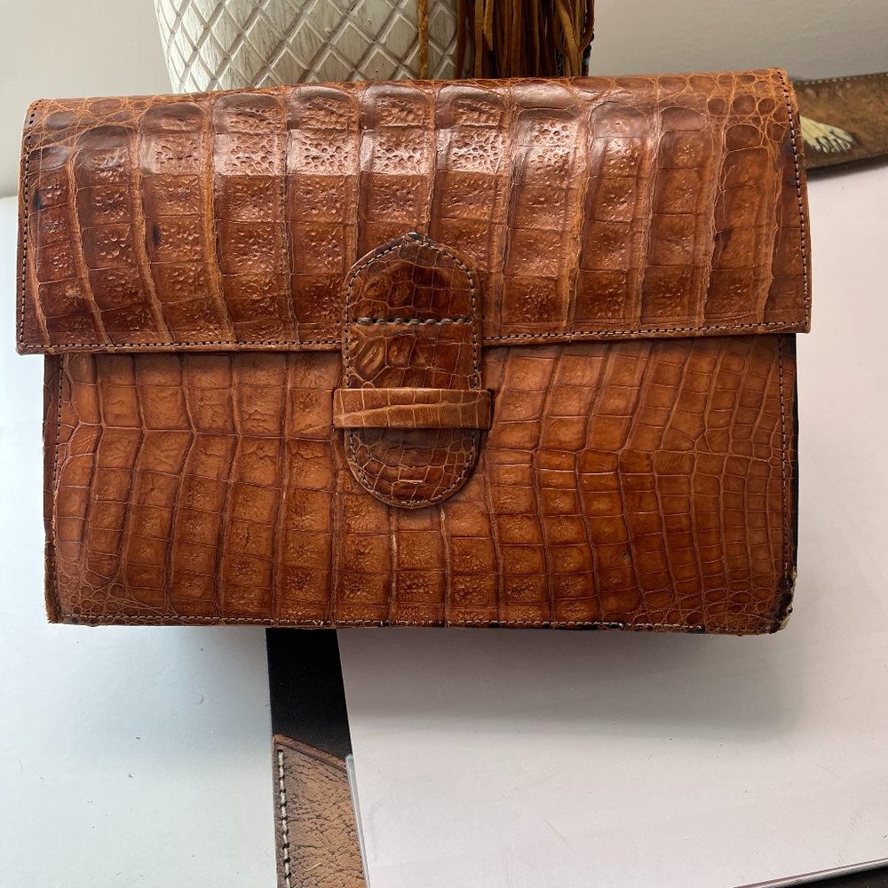 "El Lagartos's Alligator Bag
